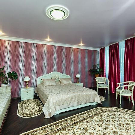 Nadobu Hotel Roshe 키예프 외부 사진