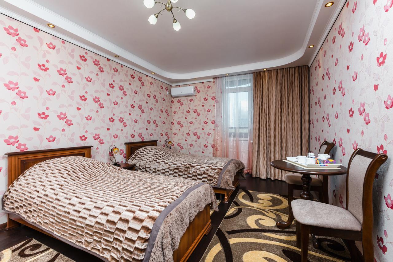 Nadobu Hotel Roshe 키예프 외부 사진
