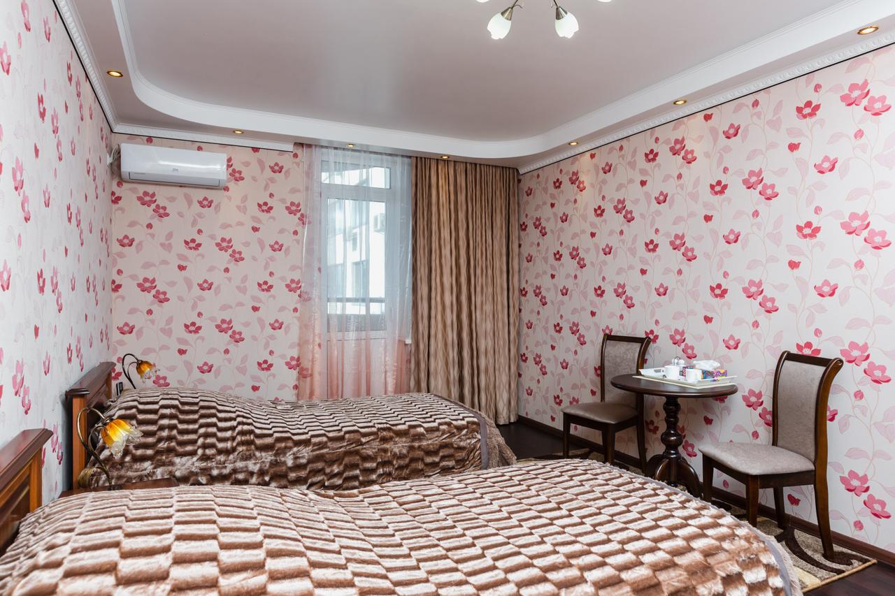 Nadobu Hotel Roshe 키예프 외부 사진