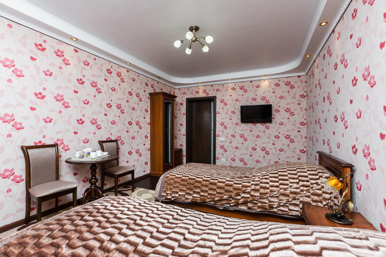 Nadobu Hotel Roshe 키예프 외부 사진