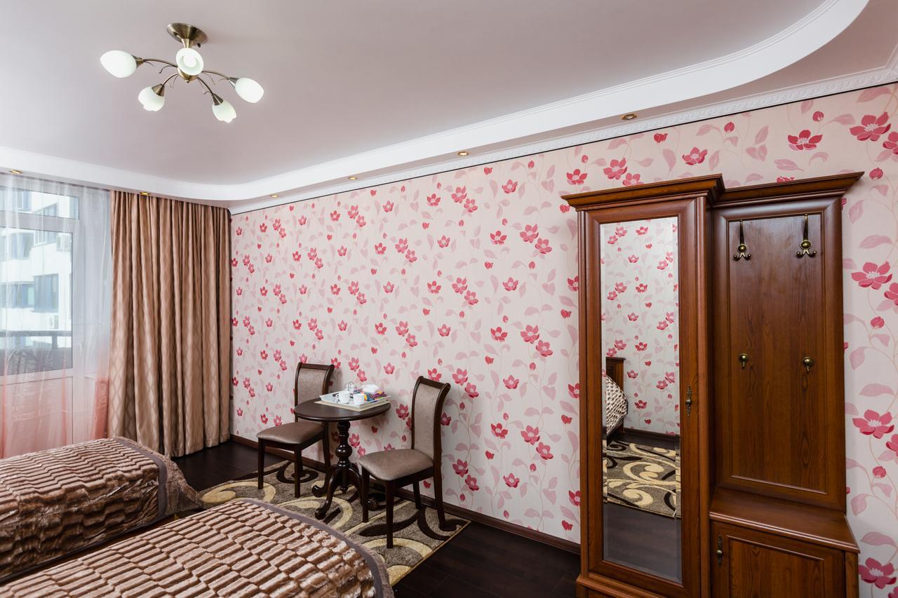 Nadobu Hotel Roshe 키예프 외부 사진